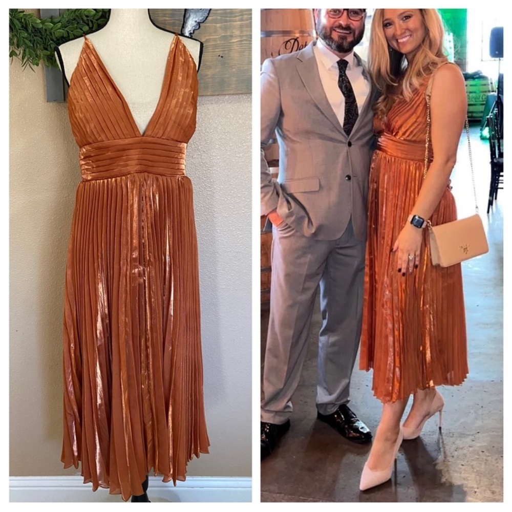 NWT Lulus Romantic Aesthetic Shiny Rust Orange Pleated Midi Dress Sz M Party